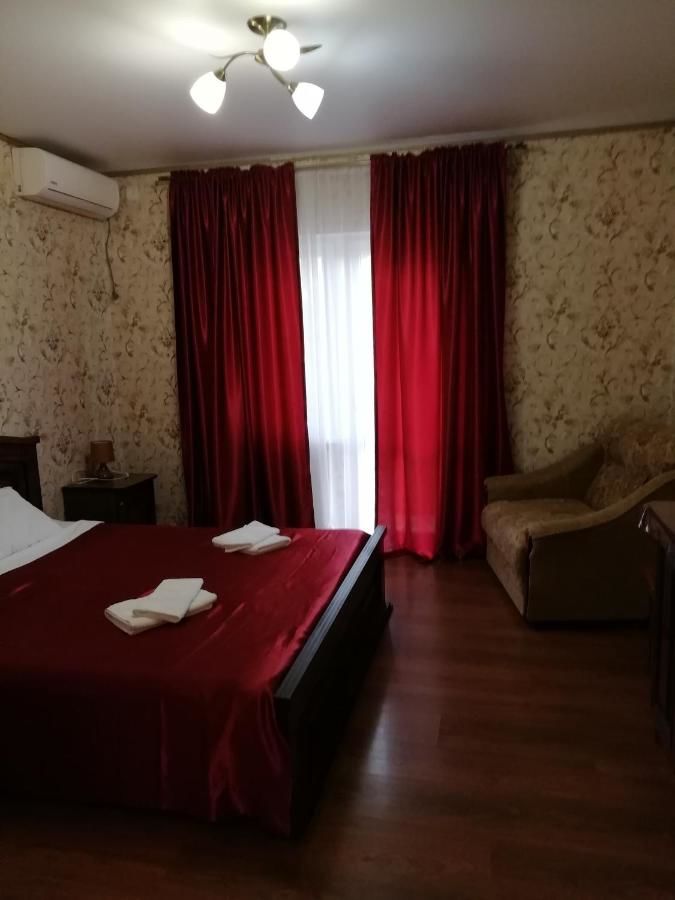 Гостевой дом Mini-hotel Yanson 2 Гагра