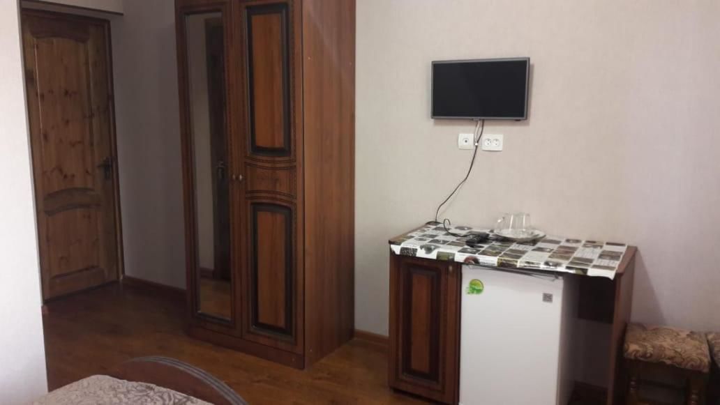 Гостевой дом Mini-hotel Yanson 2 Гагра-42